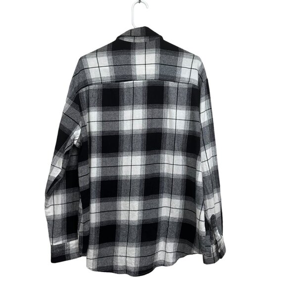OLD NAVY Women SZ L TALL THE BOYFRIEND SHIRT Black-W Plaid Flannel Button Down - Picture 7 of 12